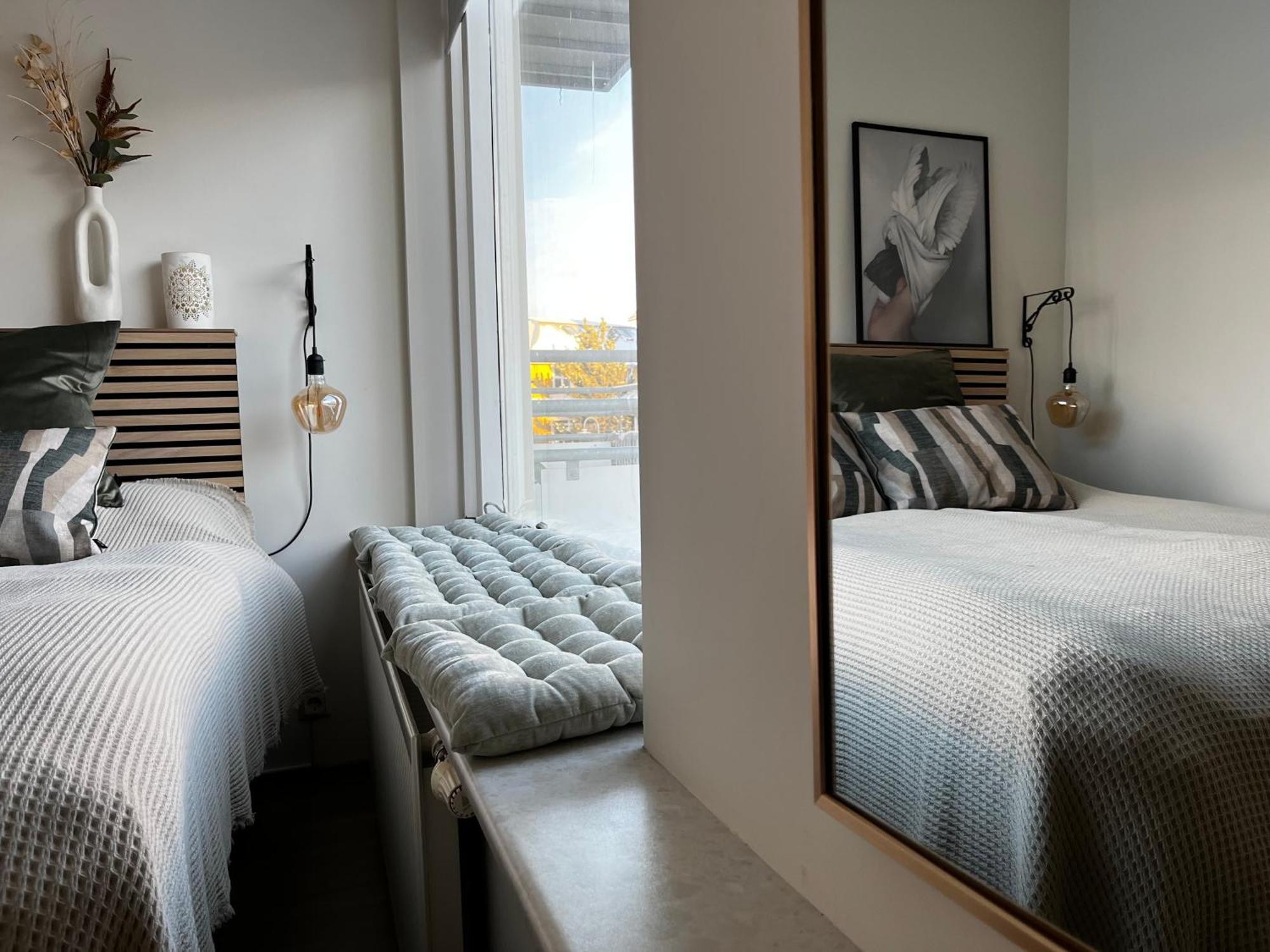 Charming Deluxe Apartment Akureyri Ngoại thất bức ảnh